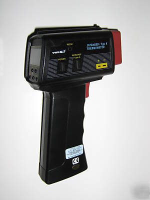New calibrated infrared thermometer with hard case - 