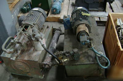 Hydraulic pump with tank and motor