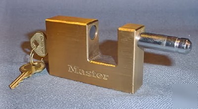 Master lock large brass padlock with hardened pin