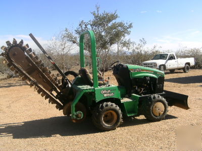 ***2006 ditch witch RT40 ride on trencher 320 hrs rt-40