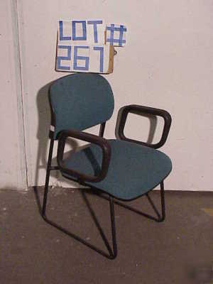 Lot # 267-5 office chair (with arms)