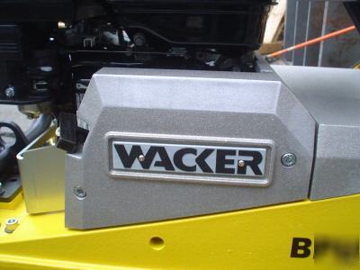 Wacker bpu 3545A reversible plate compactor