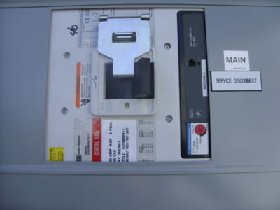 Electric switchgear panel box w 800 amp main loaded