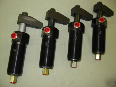 New hydraulic clamps. lot of 4PCS. brand .