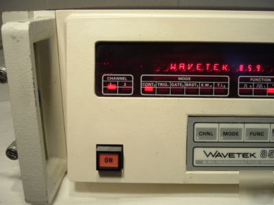 Wavetek model 859, 50 mhz pulse generator, used