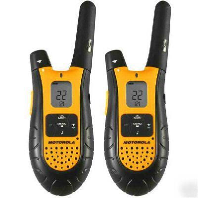 Motorola SX800R rechargeable 2 way radios 2 pack 16 mi