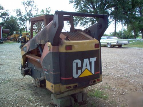 Caterpillar skid steer bobcat loader needs work cat 
