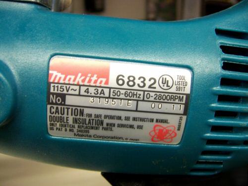 Makita 6832 auto load screw gun