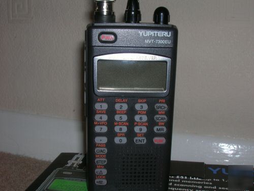 Yupiteru mvt - 7300EU radio scanner good condition