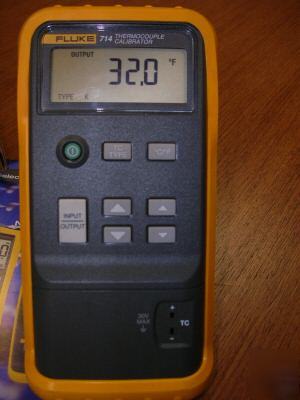 Fluke 714 thermocouple calibrator