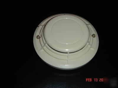 (10) notifier fsi-751 smoke detectors (used)