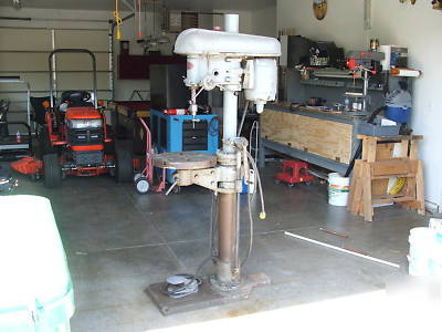 Drill press, 1/2 chuck, 5 1/2 stroke, 1/2 hp approx 