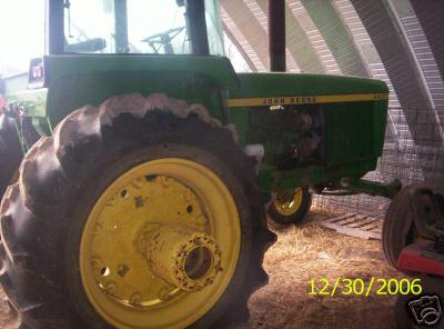 John deere 4430 cab farm tractor