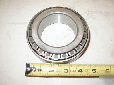 Skf tapered roller bearing 33114-q. no res.