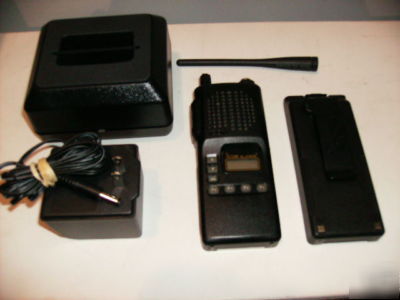 Icom F4TR11 portable - (F4TR11WWBP196DTC)(0392)