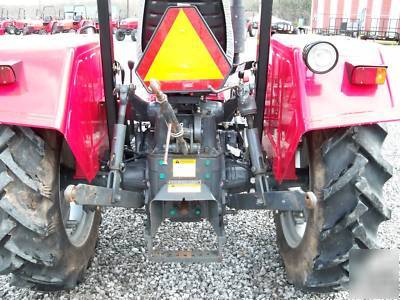 2005 mahindra 3325 tractor - farm tractor - utility