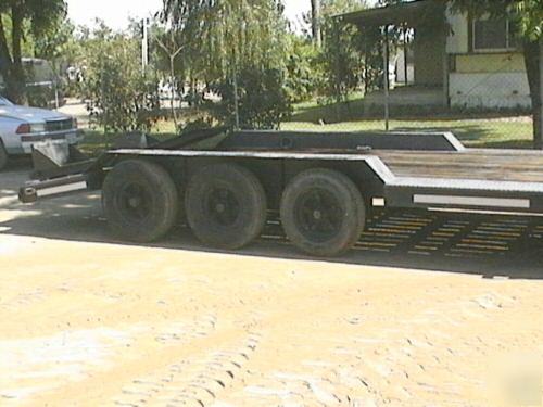 Heavy duty equipment trailer 