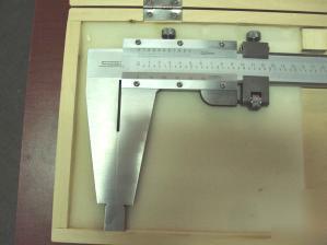 Precision G01132 vernier calipers 40 inch msrp $625.00
