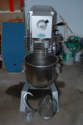 Univex srm 30+h dough mixer
