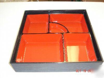 2PC/set japanese lunch bento box w/ wooden base blk/red