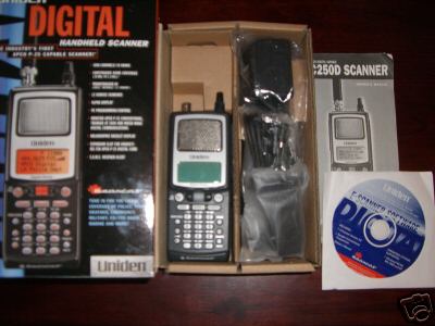Uniden BC250D digital handheld scanner & vanco headphon