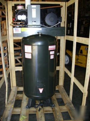 Rotary screw air compressor 7.5HP 80 gallons - quiet 