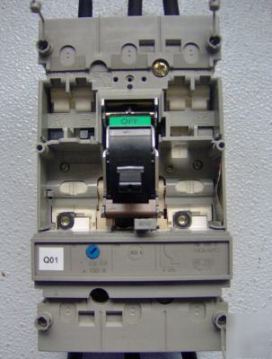 Merlin gerin NS100 disconnect breaker with auxilary