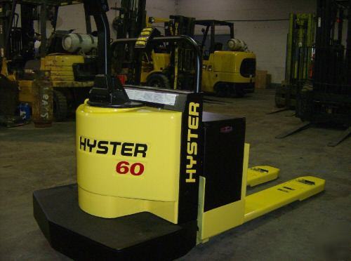 Hyster forklift #5051 electric rider pallet 6000# cap