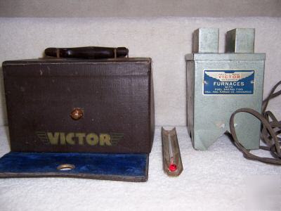 Old antique victor furnace (brooder?) vintage farm tool