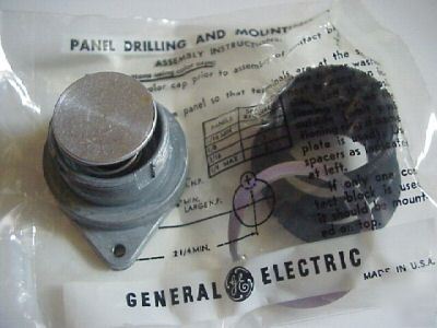 New general electric pushbutton switch ~ CR2940UA200B ~ 