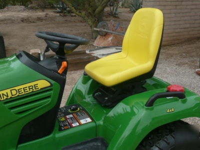  john deere tractor X748 , 4WD 2008