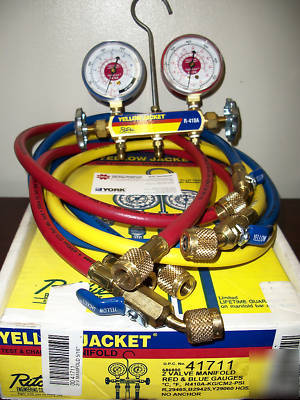 Yellow jacket 41711 2V manifold & hose set R410A