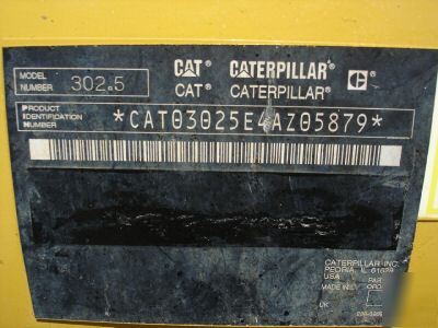 2004 caterpillar 302.5 mini cat excavator