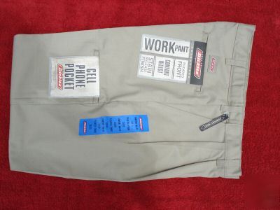 New : dickies work pants (pleated fronts) size: 34 x 32