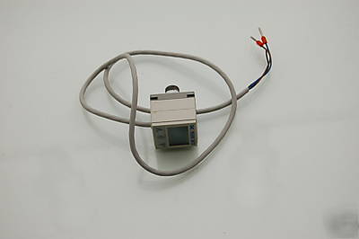 Smc ISE4B-T1-25 electronic pressure switch