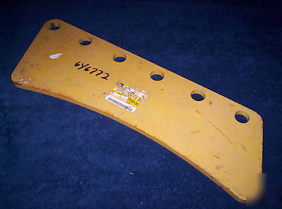 New caterpiller wear plate 6Y6772-x for a 1299252 blade 