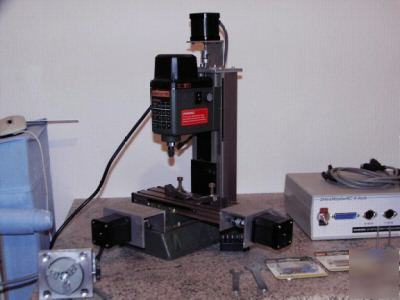 4 axis cnc milling machine