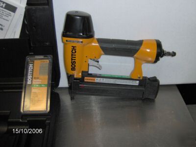 Bostitch BT200 nail gun BT200K brad nailer