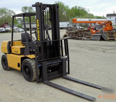 Hyster 8,000#, 8000# pneumatic tired forklift, gas