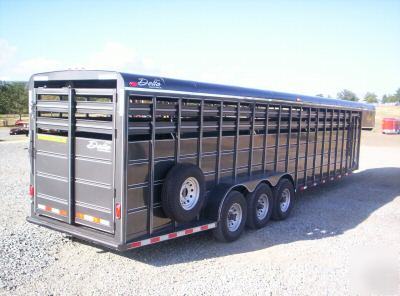 New 2010 delta stock and cattle trailer--32' -gooseneck