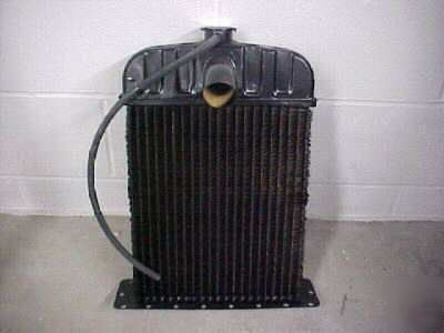 New fits farmall cub radiator and gasket #351878R92 
