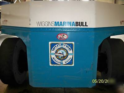 2007 WD230M2 - 38/12 wiggins marina bull fork lift 