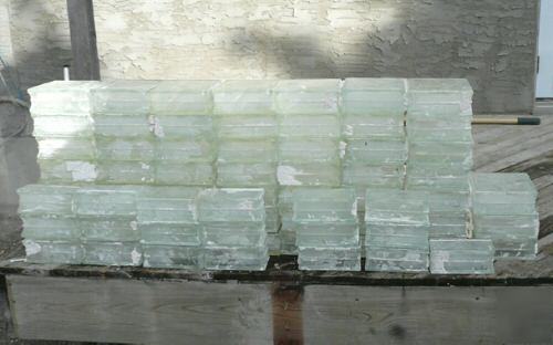 Wavy decora thinline 8 x 8 x 3 glass blocks 71 pieces