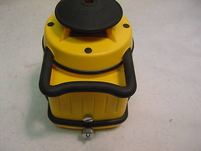 Nw industries NRL802 automatic rotating laser with case