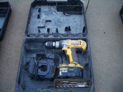Dewault heavy-duty xrp 18V cordless compact drill