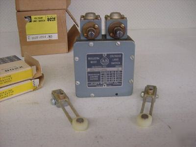 New allen bradley oiltight limit switch with arms 
