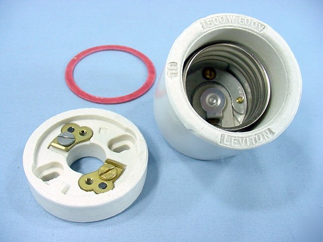 Porcelain mogul light socket surface mount lamp holder