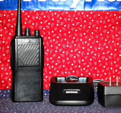 Relm bk radio rpu-416A RPU416 RPU416A w/ ant batt chgr