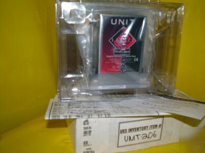 Unit ufc-8565 digital ultraclean metal seal he 200 *