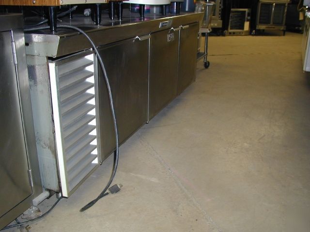 Delfield 3 door undercounter cooler 3-elect outlets in 